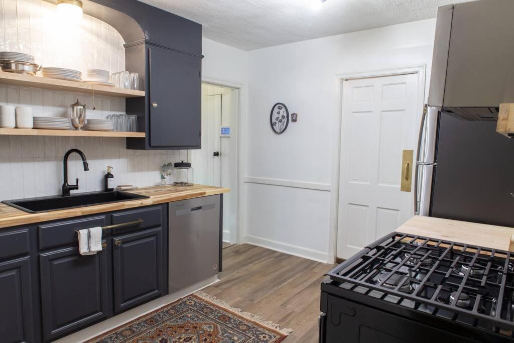 J Birds' Cottage Midtown Memphis Eksteriør bilde